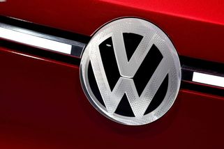 Na svolávací akci společnosti Volkswagen musí v Česku 200 tisíc aut - Novinky